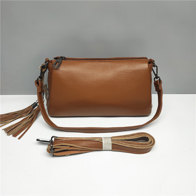 Шкіряна сумка клатч трапеція з трьома відділами та ремінцем на плече С01-КТ-3043 Коричнева, фото 1