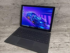 Планшет  Surface Pro 5 GO + Intel core i5 7300 + 256 Гб SSD + Intel HD Graphic