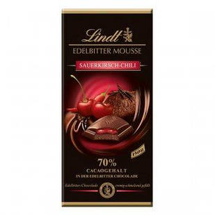 Чорний шоколад Lindt Edelbitter Mousse вишня-перець чилі 150 г