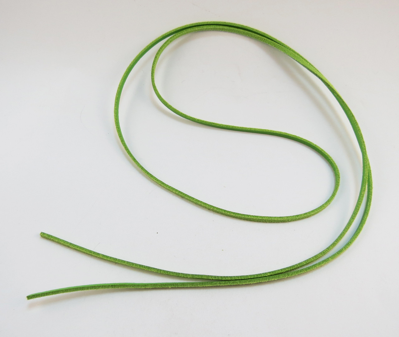 Замшевий шнур 2мм