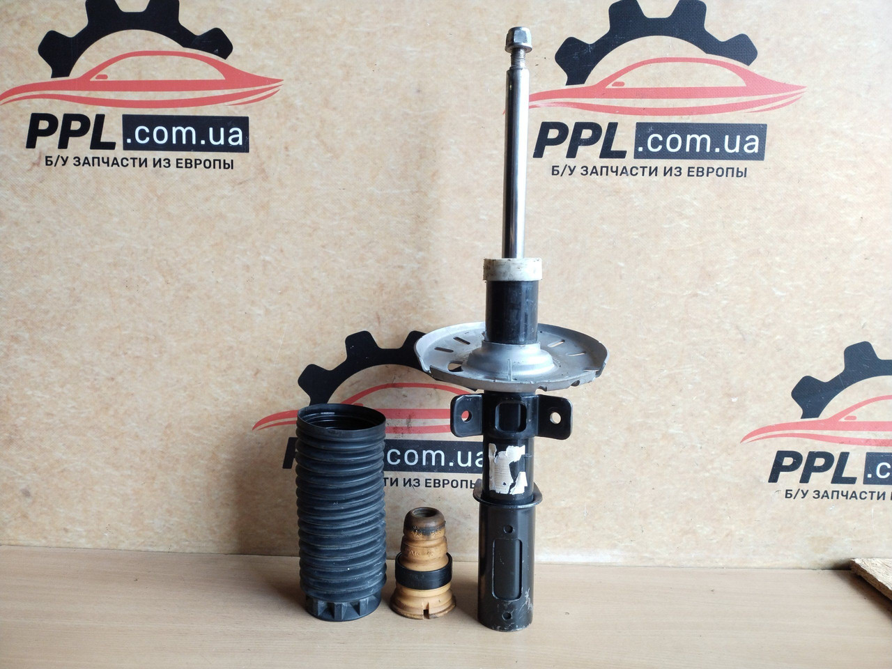 Купить Peugeot 308 II 2013- 1.2 Амортизатор передний левый стойка ...