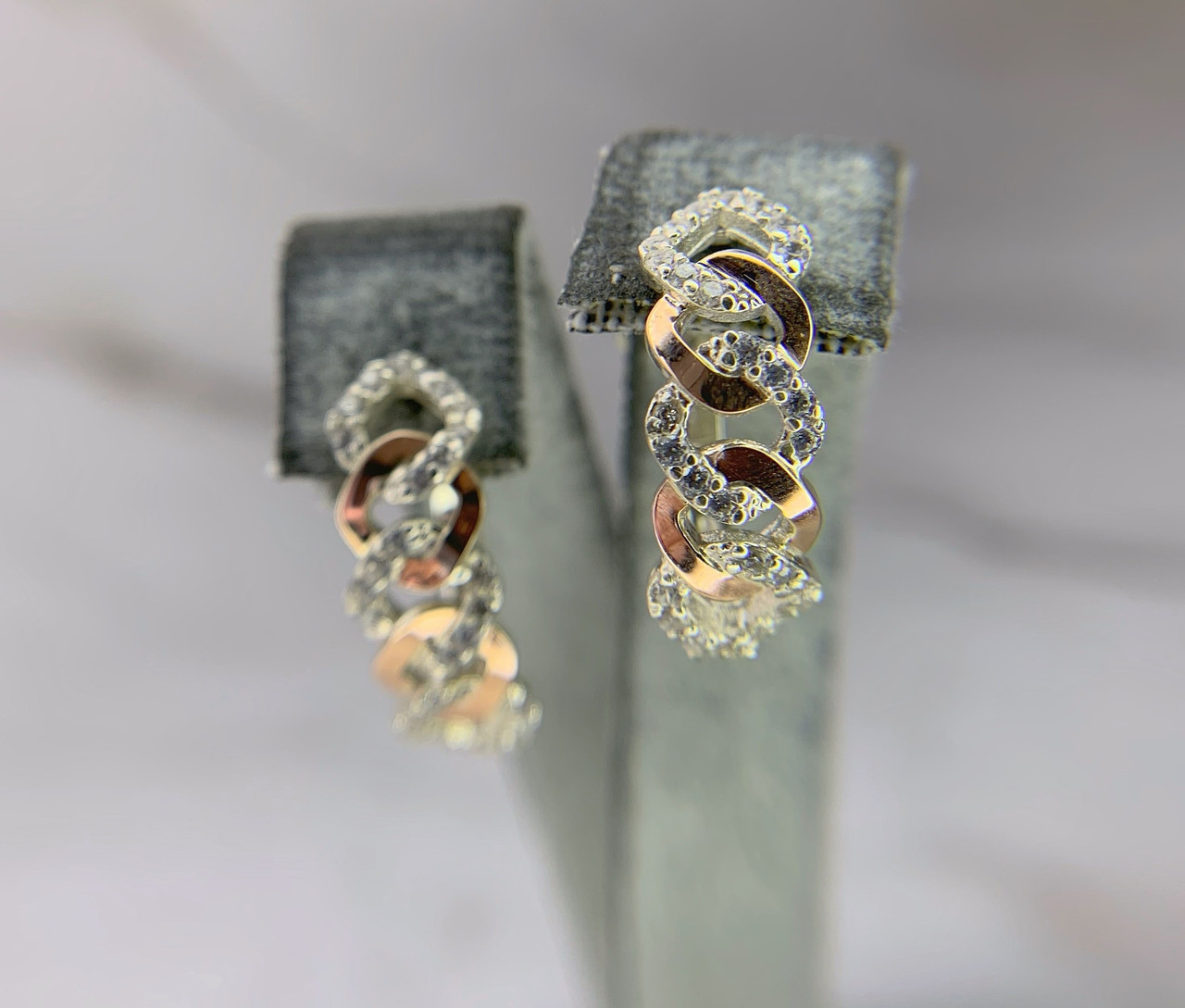 Сережки в сріблі і золоті з плетінням та розсипом фіанітів Амелія, фото 1