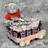 Подарочный торт из конфет сникерс сердце с Тедди и Раффаэлло. Подарок на день рождения, годовщину, 14лютого
