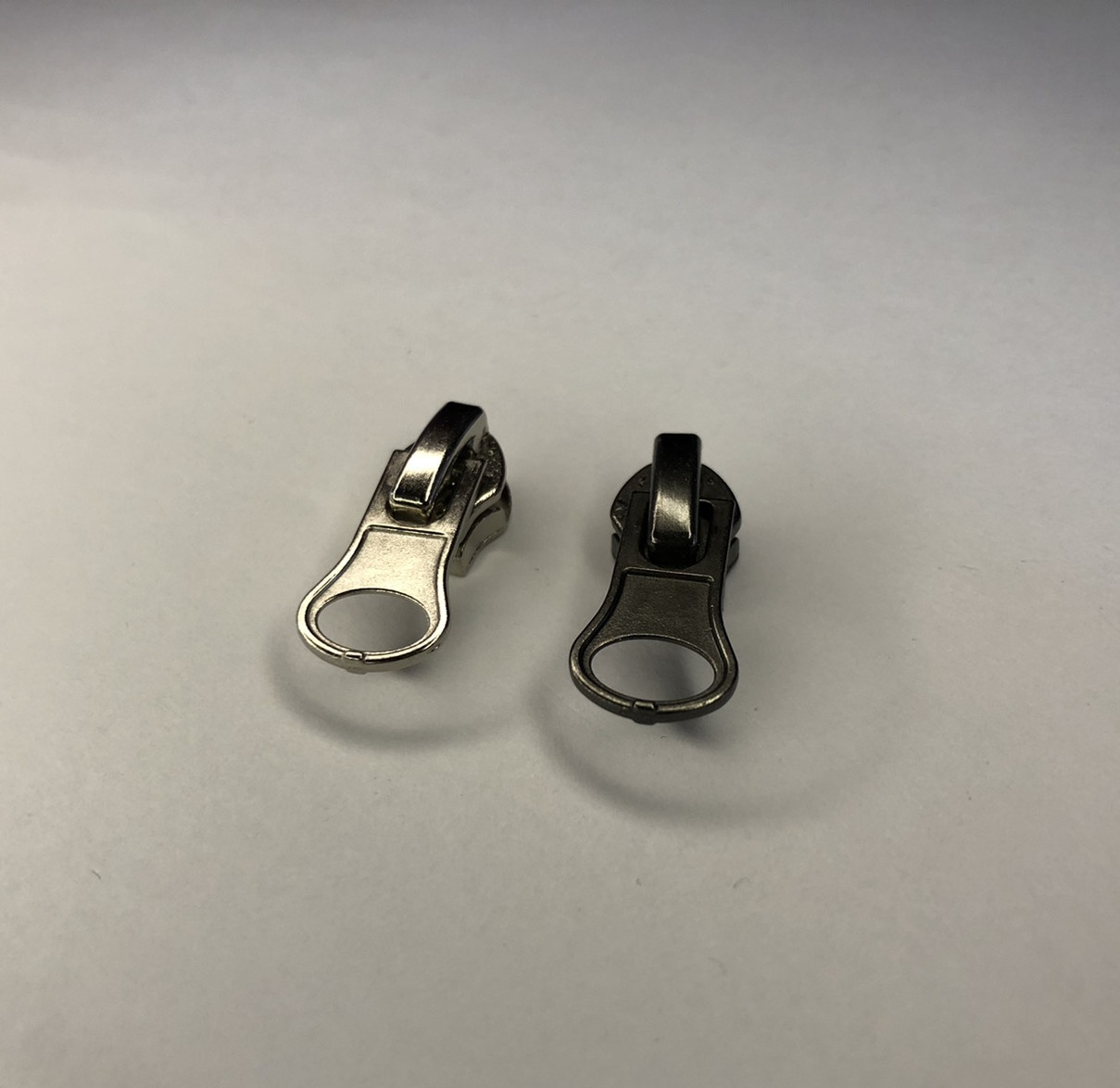 Бігунок для блискавки Спіраль зворотній (Тіп 5) нікель 100шт/уп