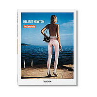 Newton, Polaroids-INT. Helmut Newton (english)