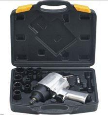 Пневмогайковерт 1/2", 720Нм з набором головок ударних 12пр. (10мм,11мм,13мм,14мм,17мм,19мм,22мм,24мм