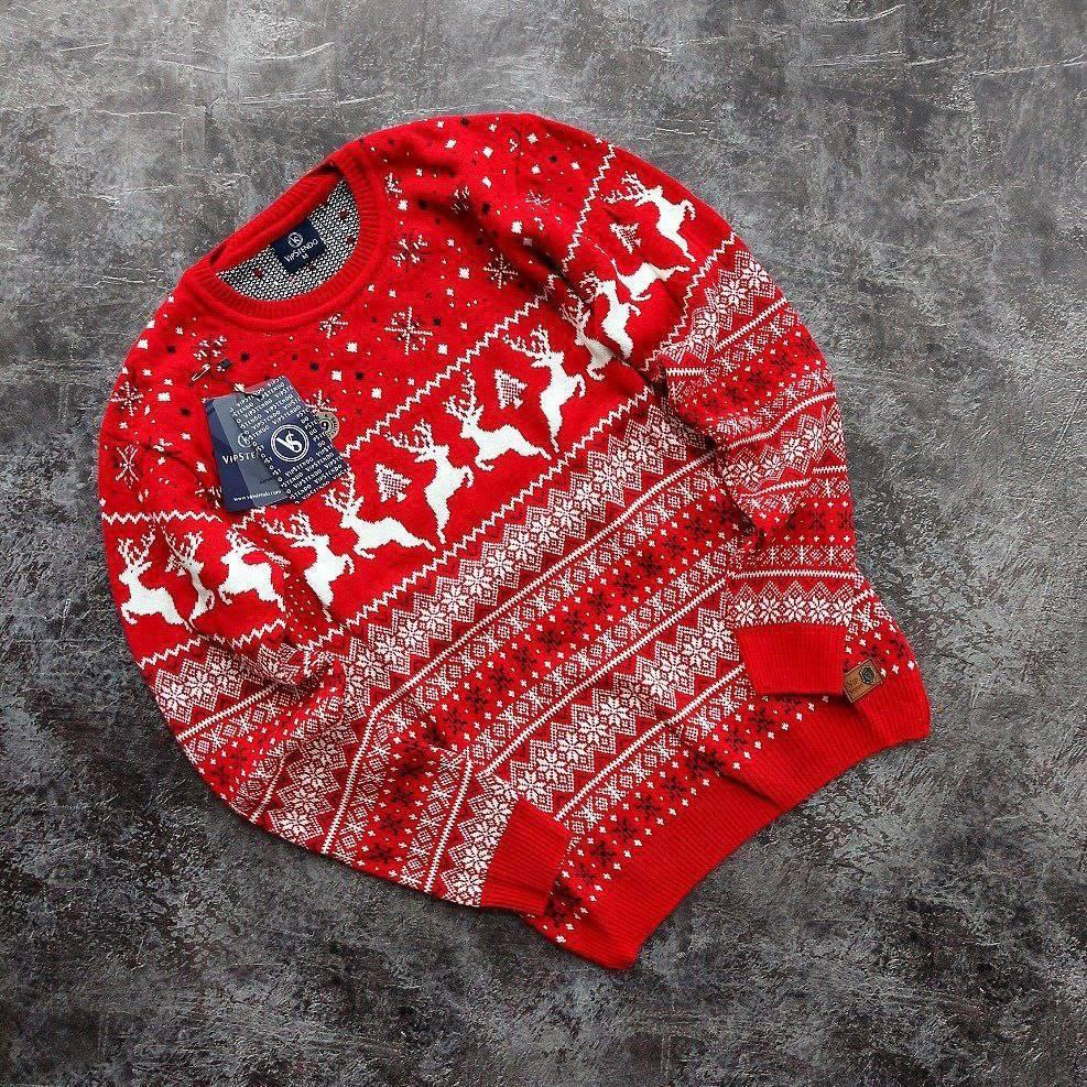 Чоловічий новорічний светр з оленями червоний без горла вовняний