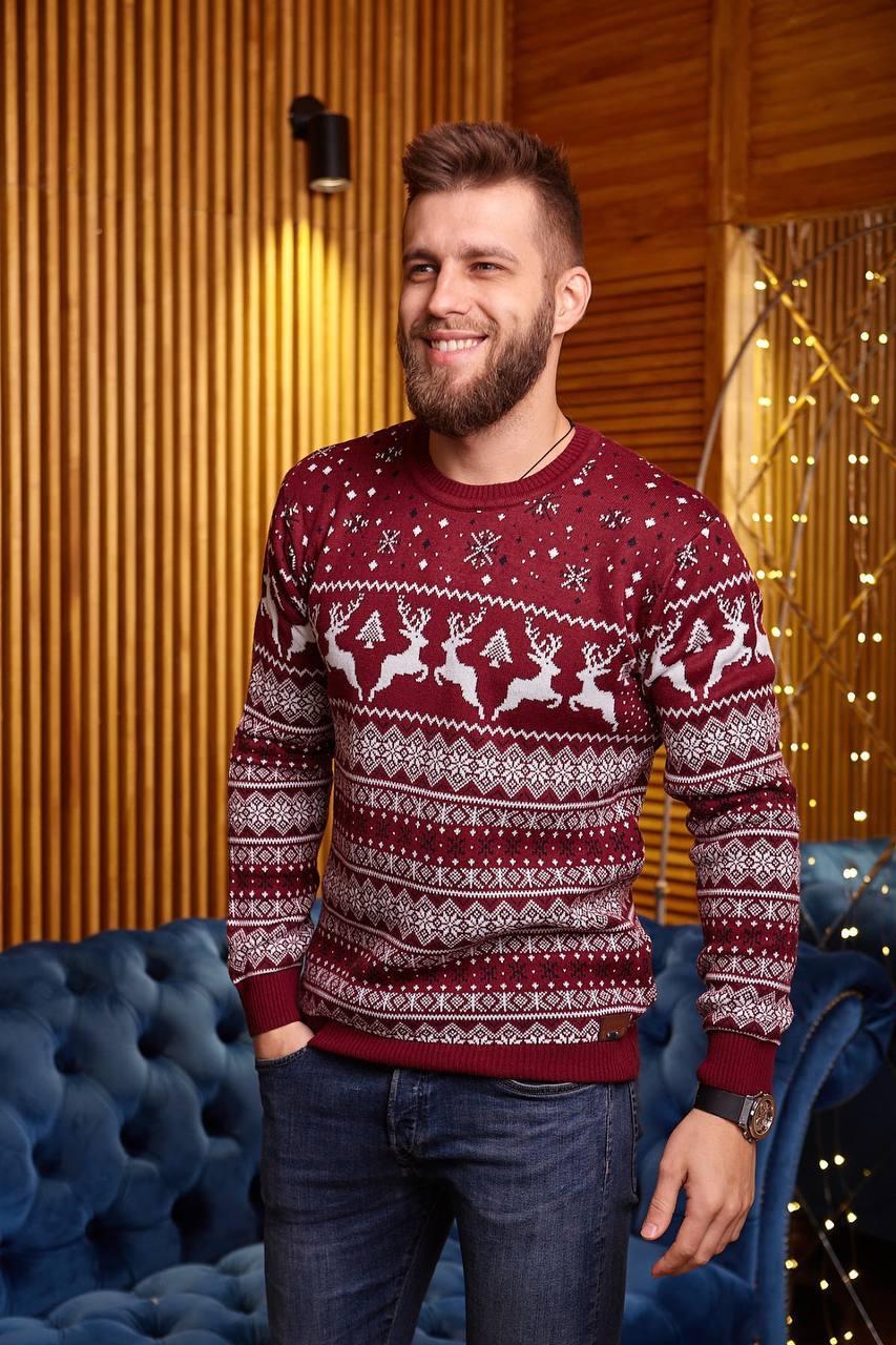 Чоловічий новорічний светр з оленями бордовий без горла вовняний