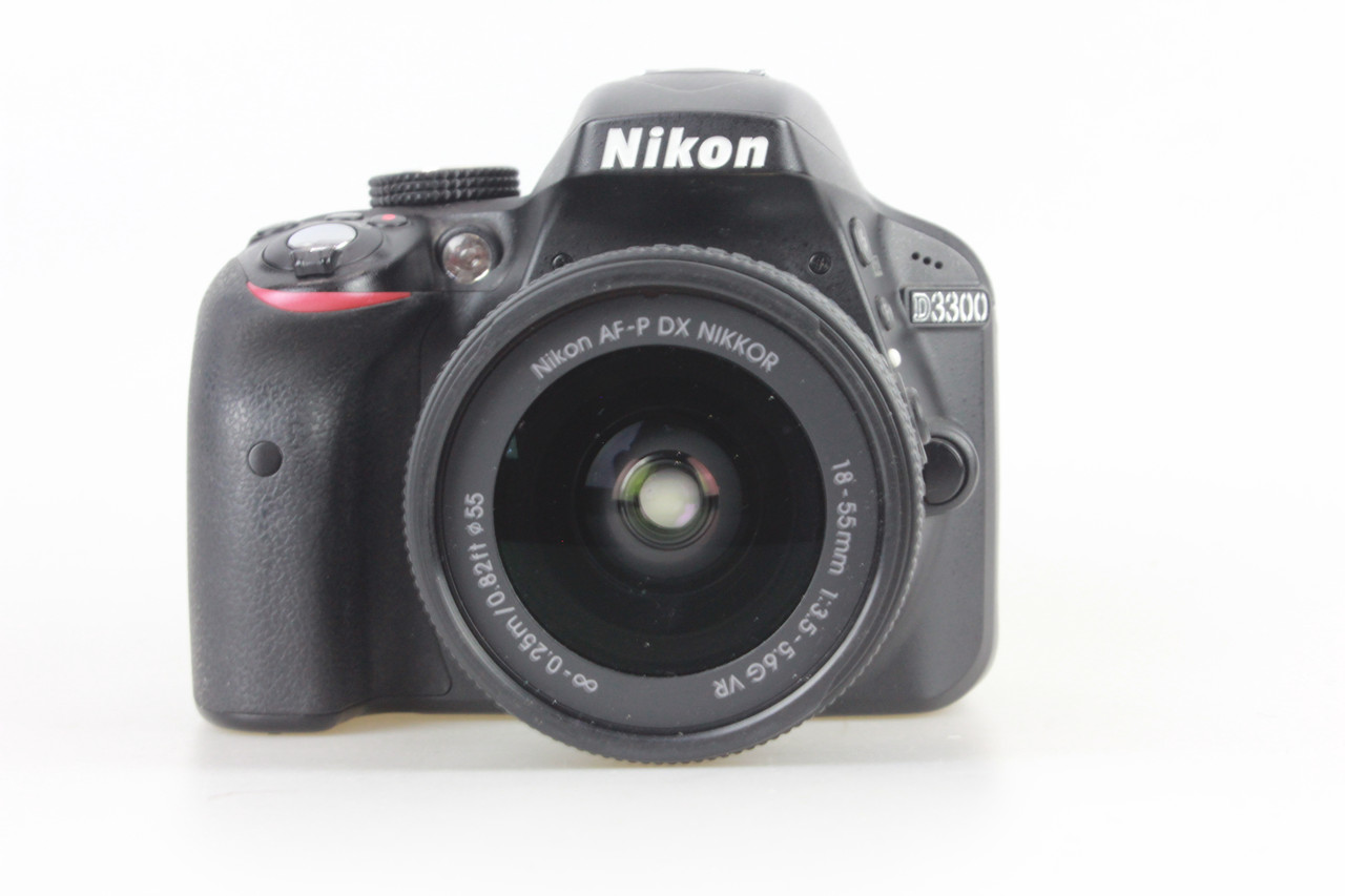 Дзеркальний фотоапарат Nikon D3300 kit 18-55 mm f/3.5-5.6G DX VR Витринний зразок/в магазині в Києві