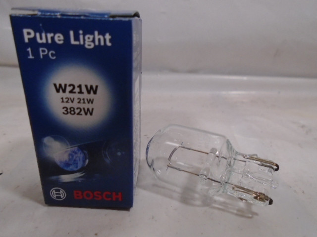 Лампа безцокольна одноконтактна 12 В 21 Вт Bosch W21W