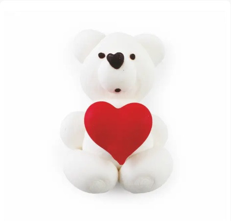 Цукрова прикраса фігурка на торт "Ведмедик з сердечком" кондитерський декор з мастики