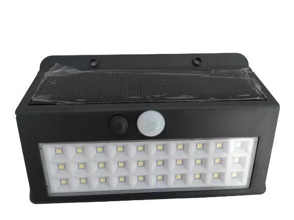 Світильник сенсорний Solar SL-A30 30 LED на сонячній батареї Чорний