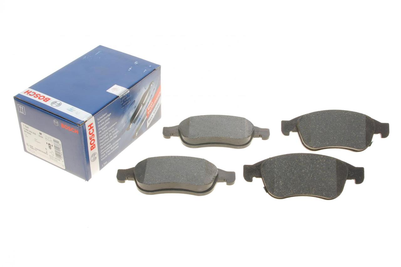 Колодки гальмівні передні Fiat 500X Jeep Renegade 14- (Bosch 0986494826)