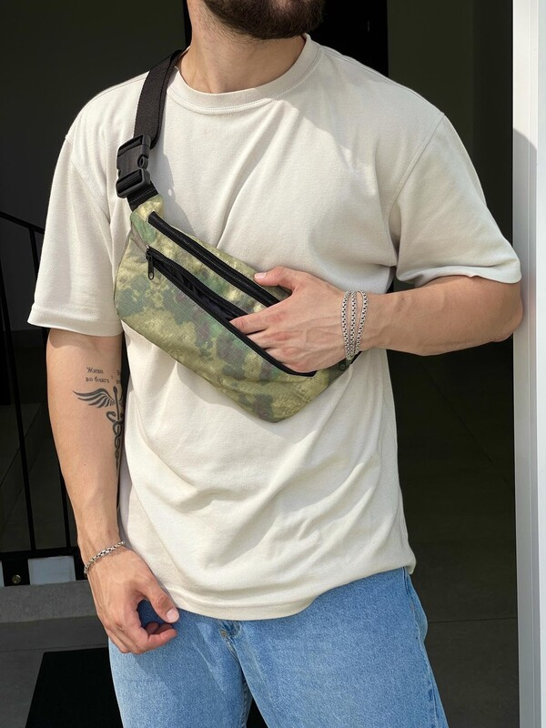 Бананка камуфляжна з двома відділеннями. Колір: зелений, фото 1