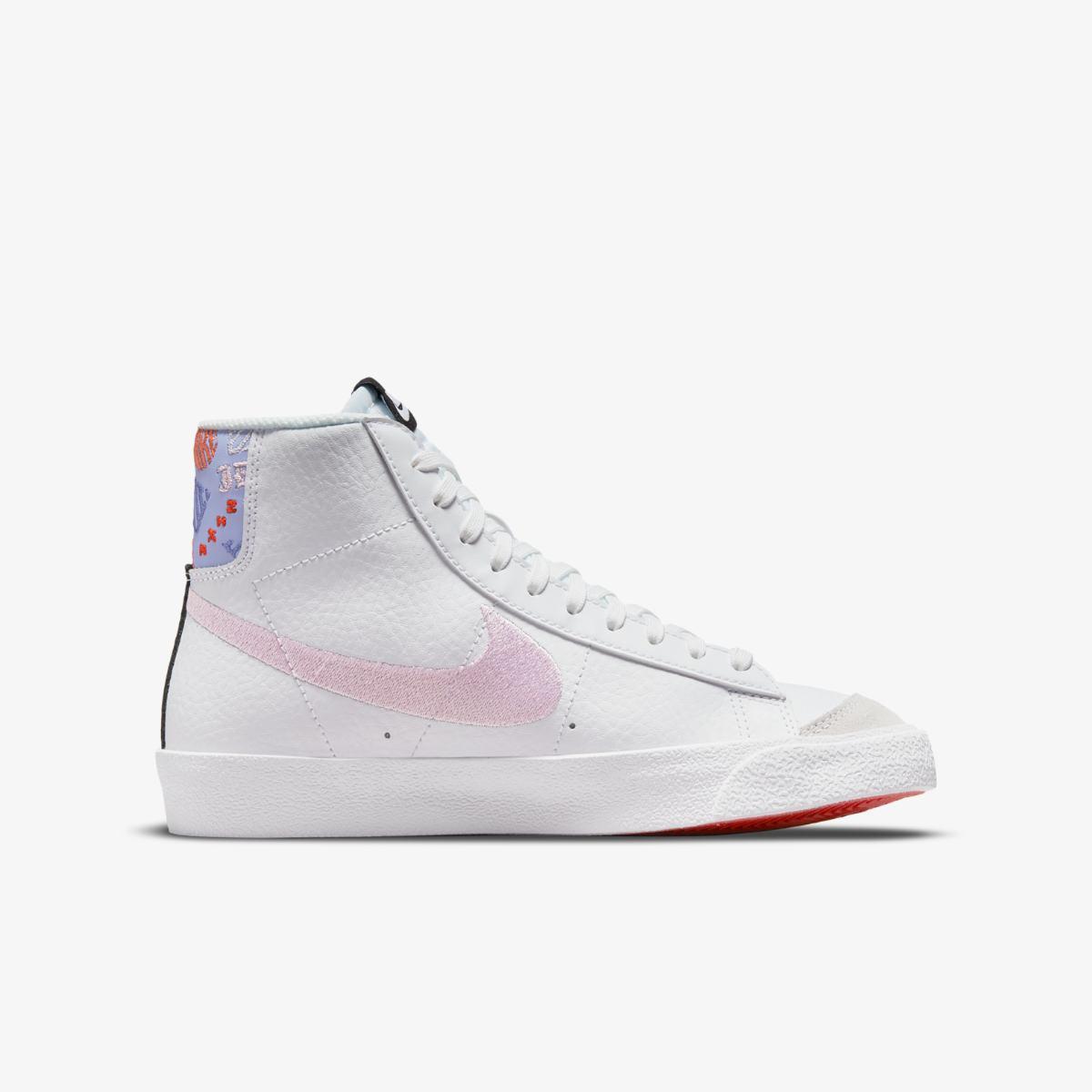 blazer mid 77 se2