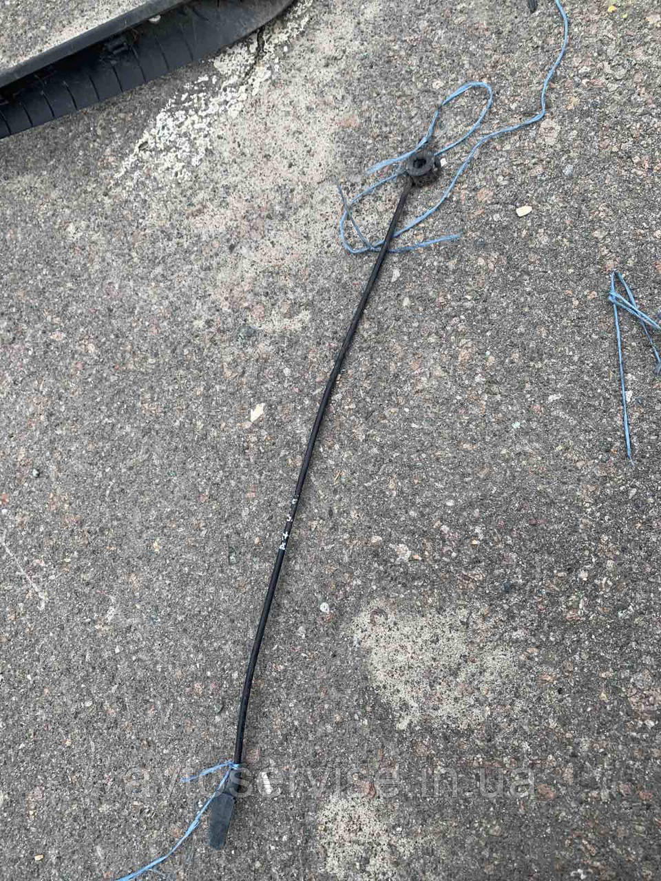 Тросик капота Skoda Octavia A7, фото 1