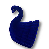 Футляр лебідь синій оксамитовий для ювелірних виробів квадратний під кільце або прикрашання розмір 6х5.5х5 см