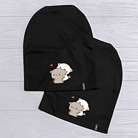 Жіноча шапка з милим принтом