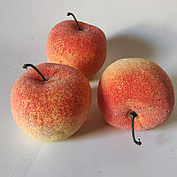 Муляж фруктов. Яблоко в сахаре желто-розовое, 9 см