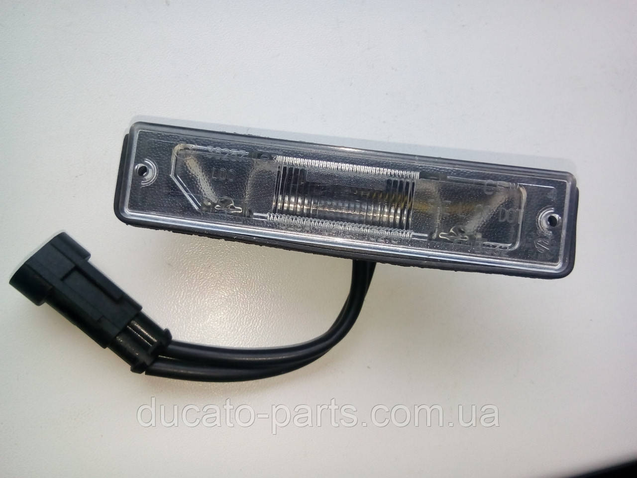 Подсветка номерного знака Peugeot Boxer 1303845080 - фото 1 - id-p1694191198