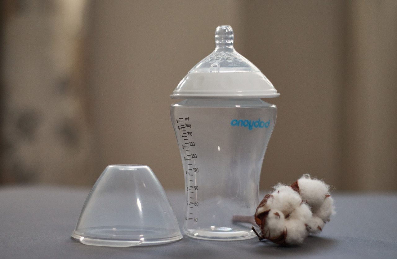 Пляшечка антиколікова 260 мл Babyono Natural nursing