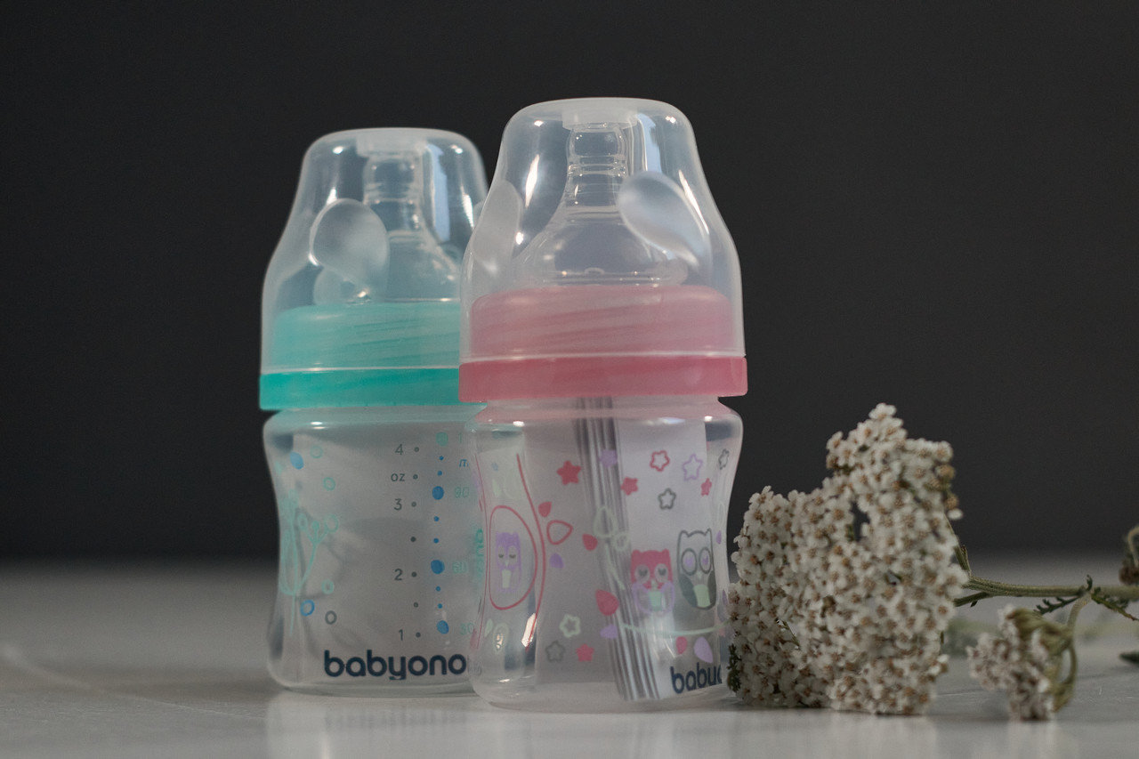 Пляшечка протиколікова 120 мл Babyono, mint