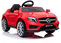 Автомобиль Mercedes GLA45