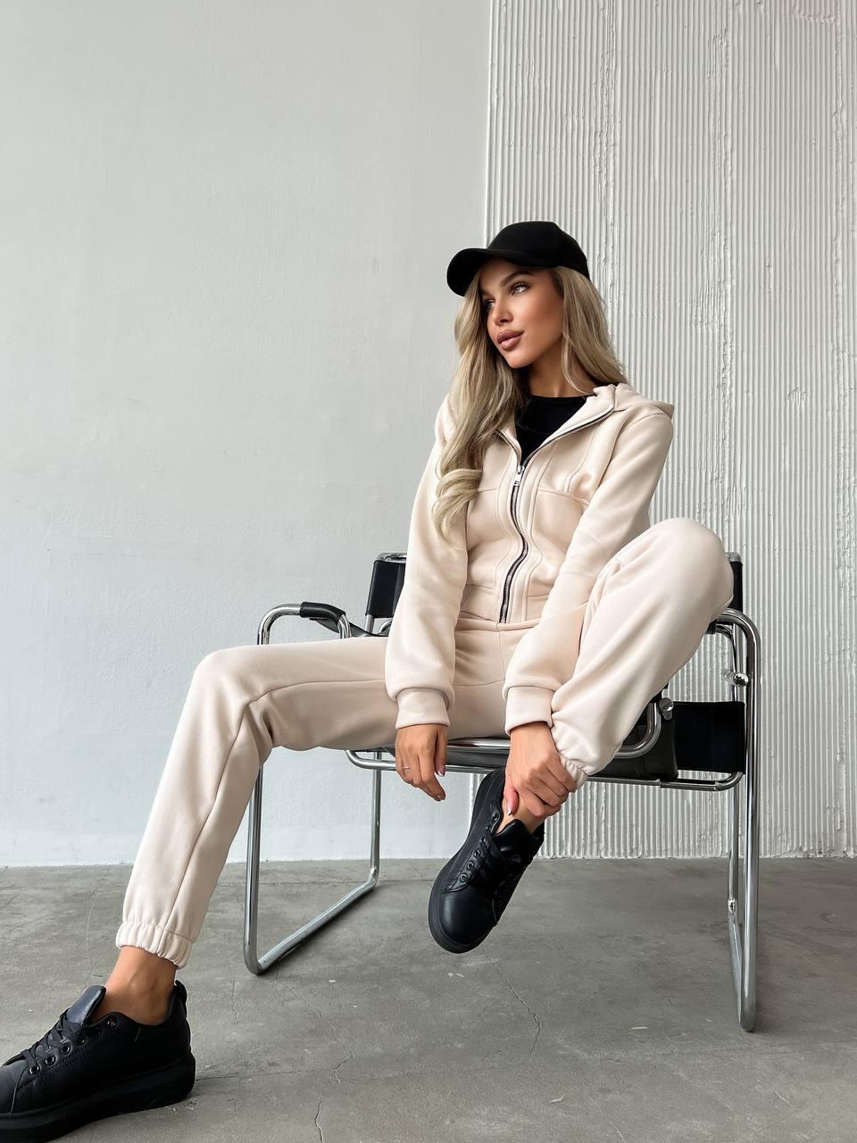 Утеплений жіночий спортивний костюм з кофтою на блискавці та джогерами (р. 42-48) 4SP2049, фото 1