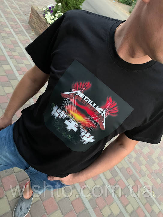 Футболка чоловiча "METALLICA"