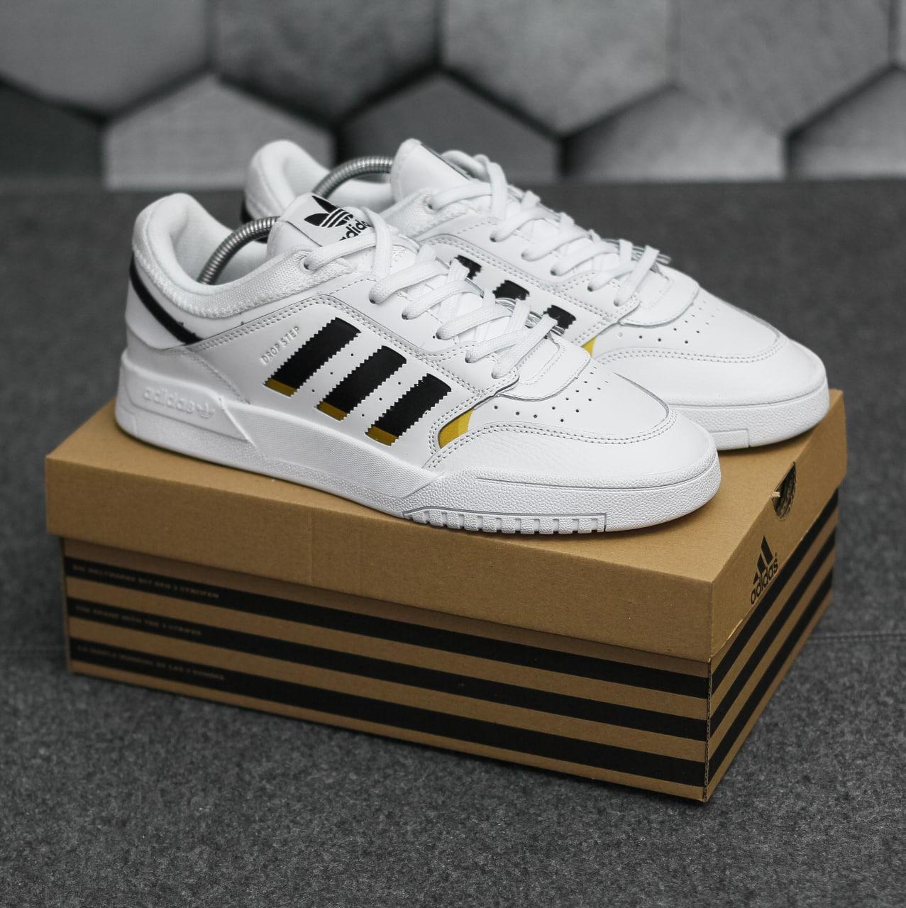 Adidas blancos skate 2025