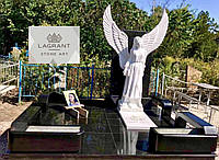 Скульптура ангел з білого грецького мармуру Civic