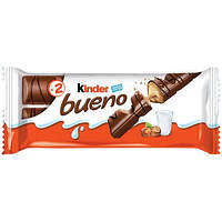 Батончик Kinder Bueno с молочно-ореховой начинкой