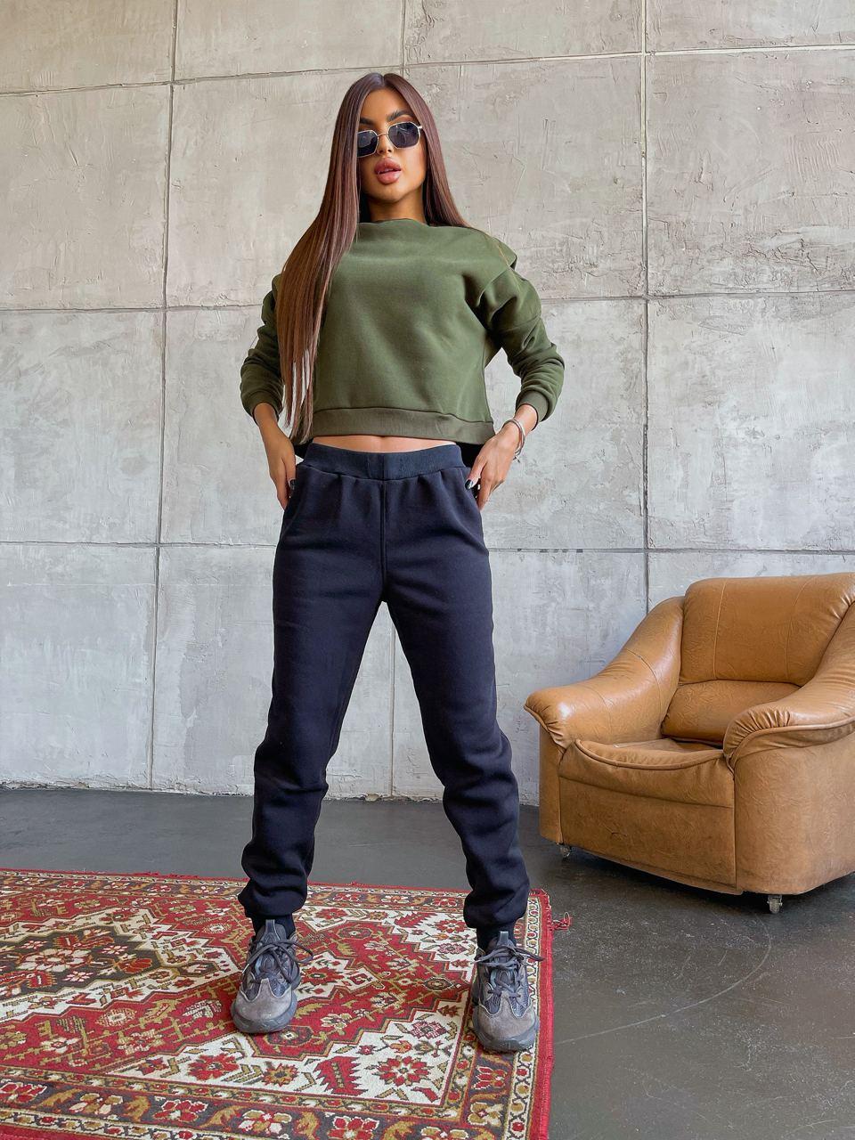 Жіночий спортивний костюм штани та укорочений світшот на флісі, фото 1