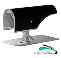 Фантом — верстат для відбору сперми в хряка (чучело свиноматки)