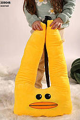 Подушка-підголівник в авто з пледом Качка