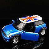 Металева інерційна машинка Mini Cooper S із британським прапором. Модель автомобіля Mini Cooper S 1:32, фото 2