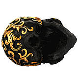 Декоративний чорний череп RESTEQ. Череп з золотими візерунками, статуя прикраса для будинку, бар, на Хеллоуїн., фото 7
