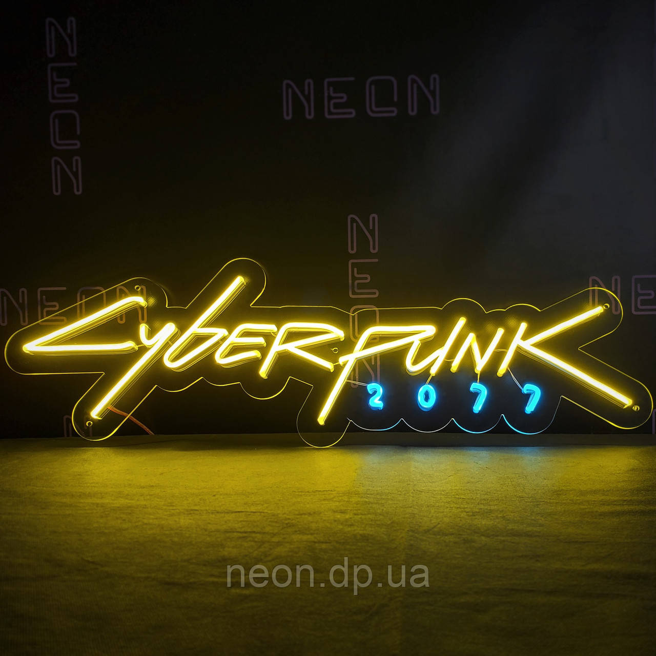 Неонова вивіска "Cyberpunk"