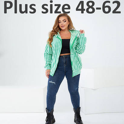 Plus Size (48+)