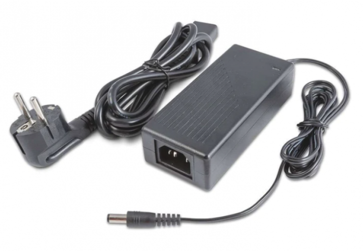Блок живлення FeelWorld Adapter 12V 3A for FW279, FW279S, LUT7, LUT7S, P7, P7S (12V 3A) (22298)