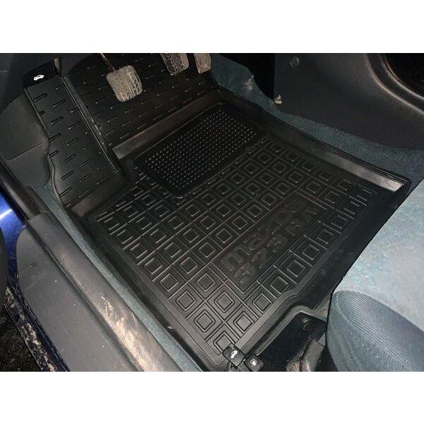 Гумові килимки в салон Mazda 323 BA 1994-1998, фото 1
