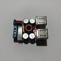DC-DC знижувальний перетворювач, заряджання 12-24 V / 4 x USB 5 V 8 A