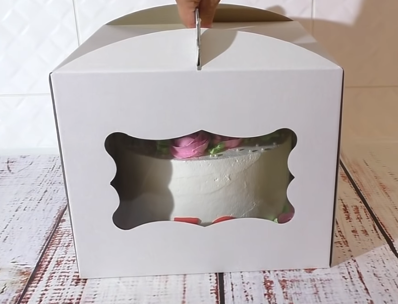 Белая картонная коробка для торта с прозрачным окном 250х250х300 мм самосборная транспортировочная с ручкой - фото 7 - id-p1694901531