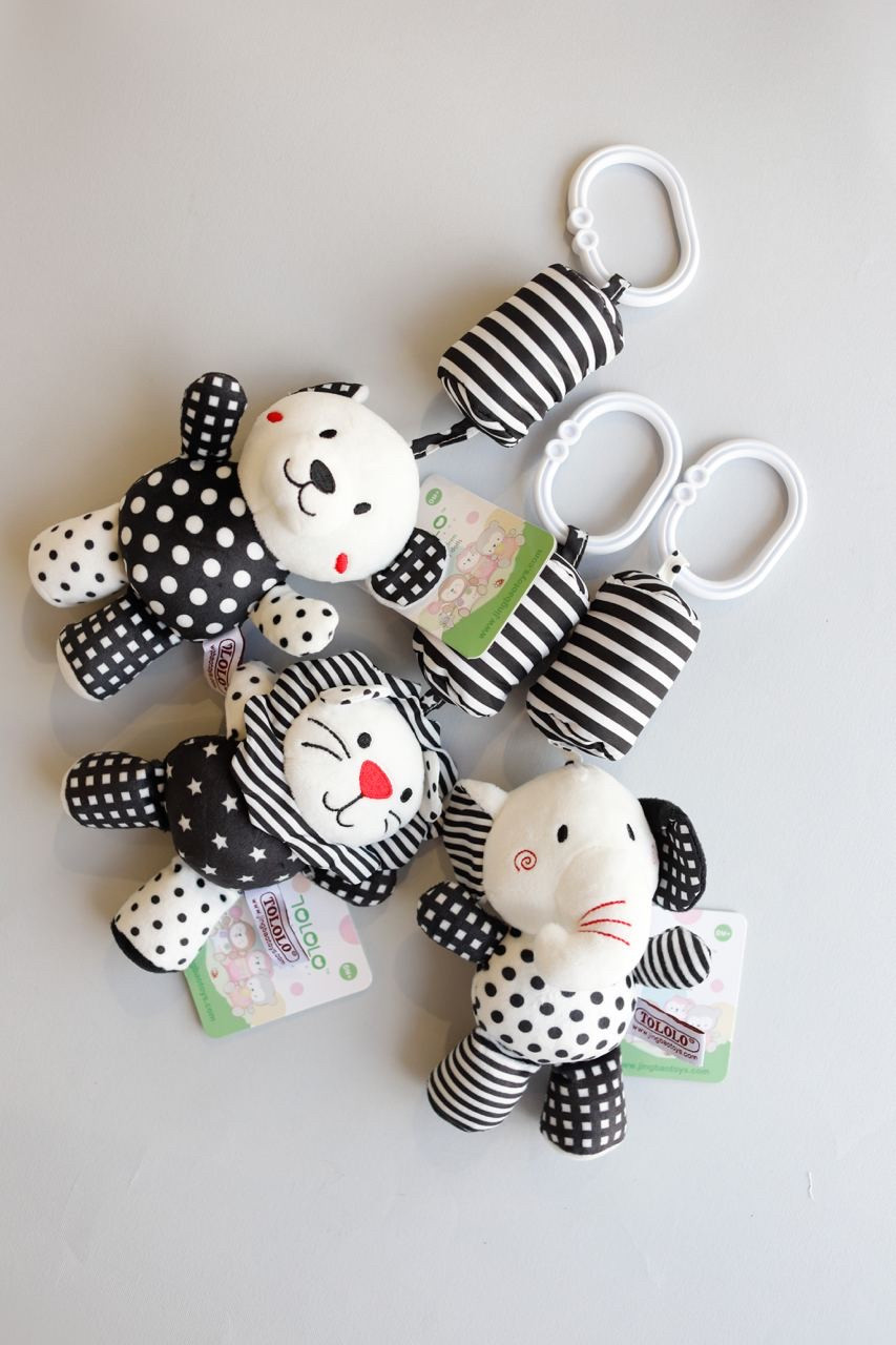 Підвіска на коляску музична ч/б K8BW1-4ABCD, фото 1