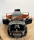 Модель автомобіля Rolls Royce Phantom 1:24. Звук + світло ефекти. Металева інерційна машинка Роллс Ройс, фото 7