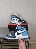Чоловічі кросівки Nike Air Jordan 1 Retro сині з білим. Взуття чоловіче на осінь синя Найк Аїр Джордан Ретро 1