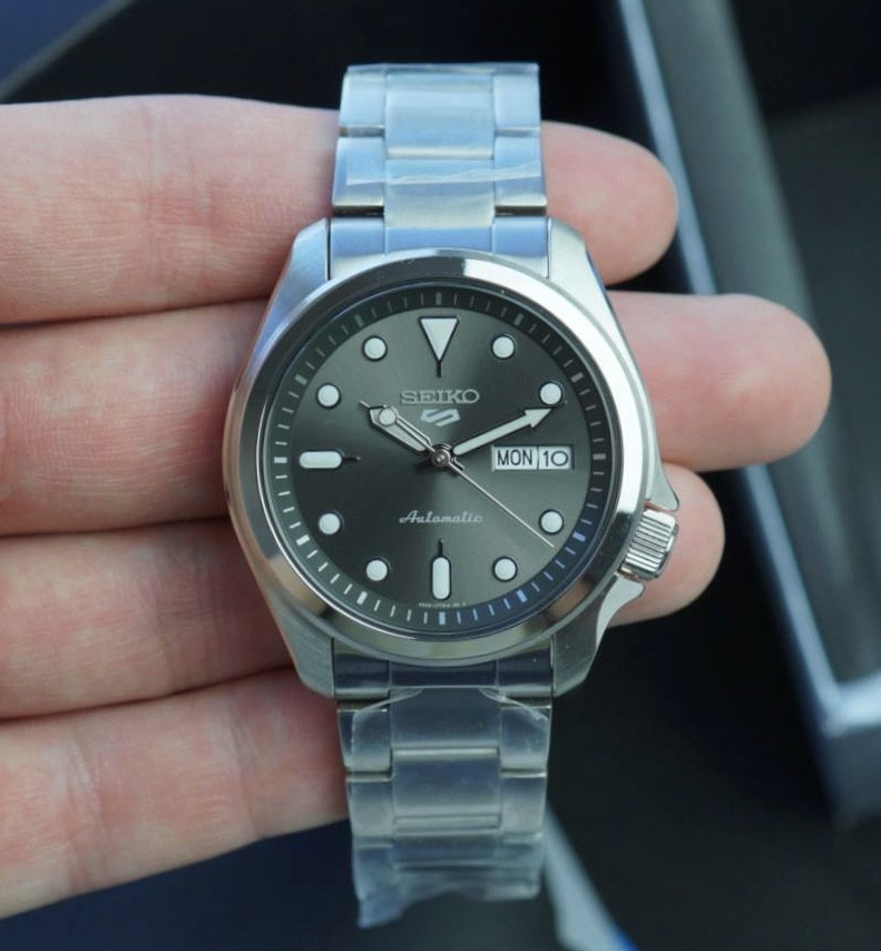 Часы Seiko 5 SRPE51K1 Automatic