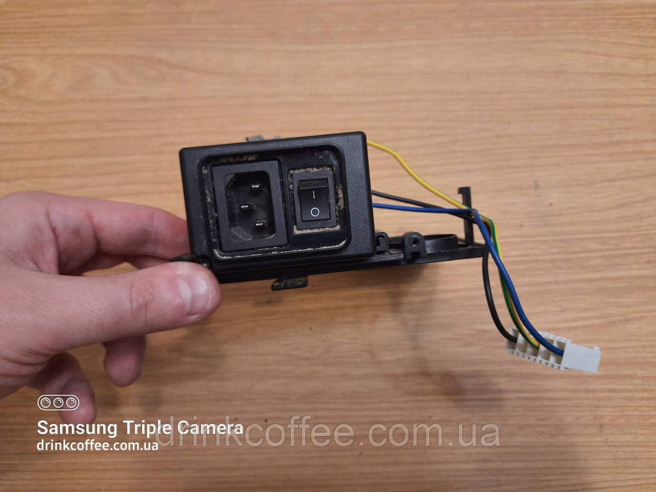 Кнопка вмик/вимик і розетка 220 В для кавомашини Saeco GranBaristo HD8964 б/у, фото 1