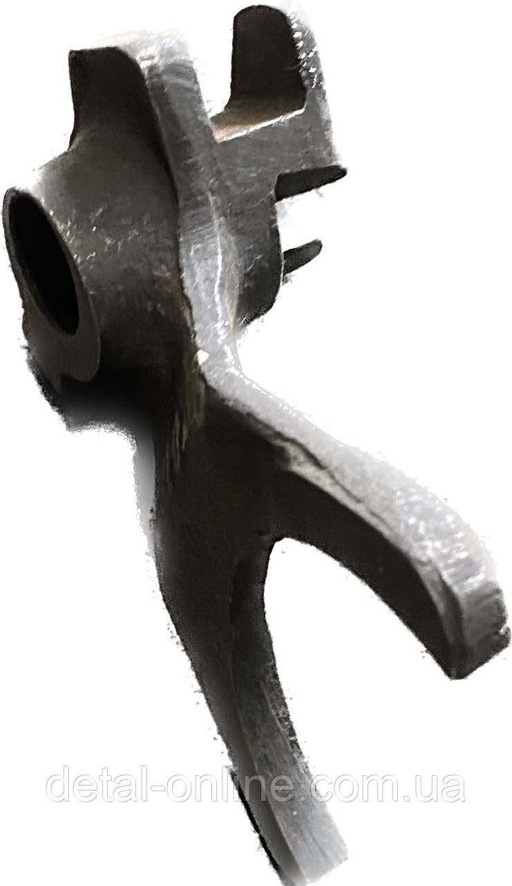 151.37.163-1 вилка /кол./