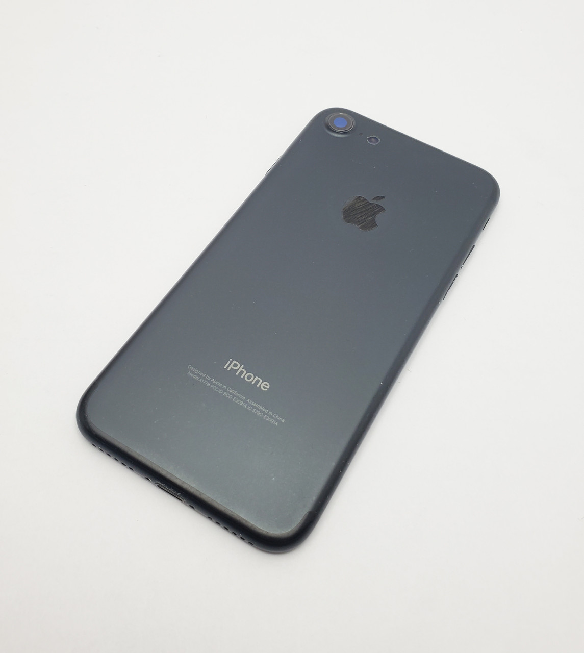 Кришка apple iphone 7 матова зі склом камери оригінал з розборки